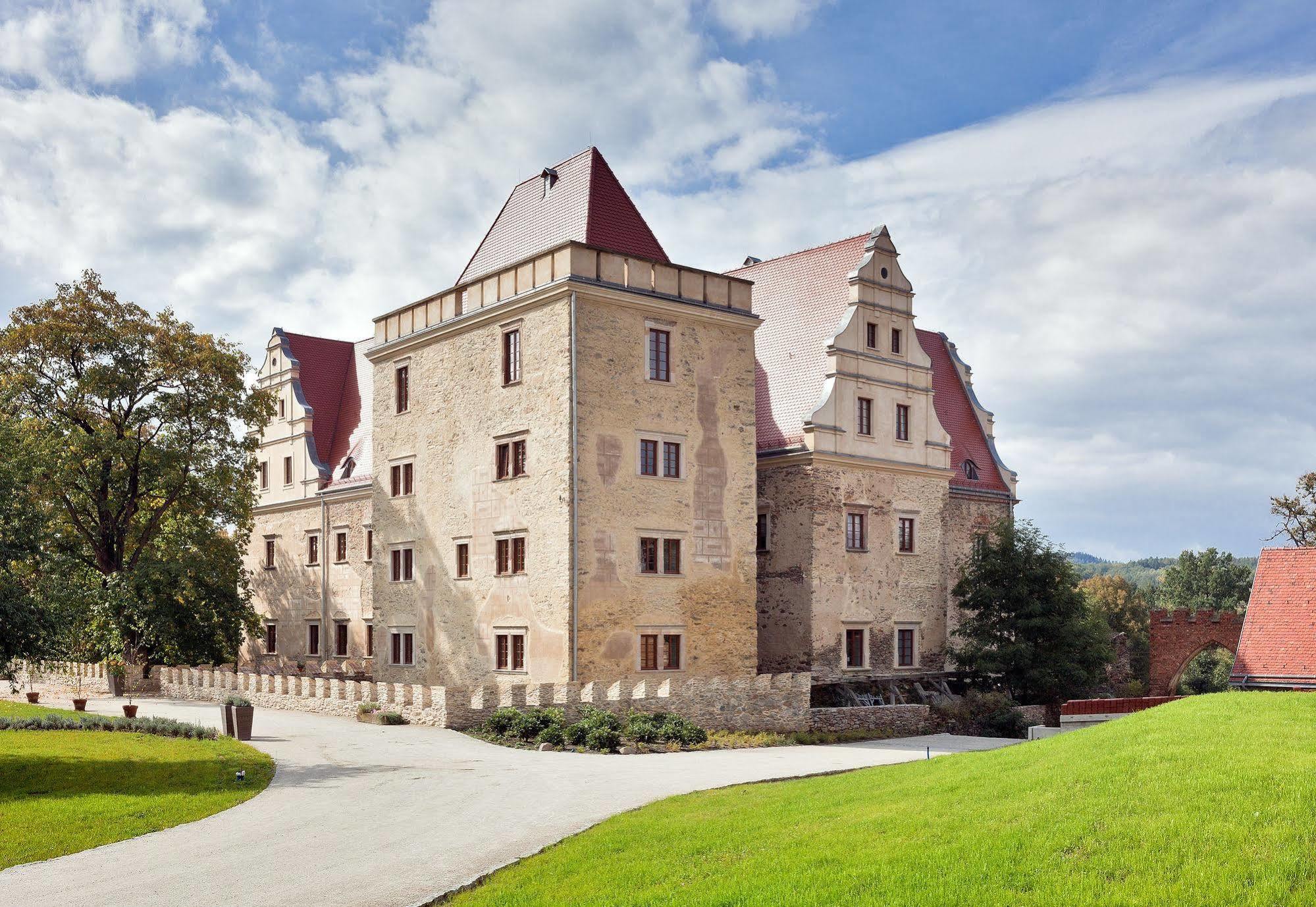 Uroczysko Siedmiu Stawow Hotel Gola Dzierżoniowska Buitenkant foto